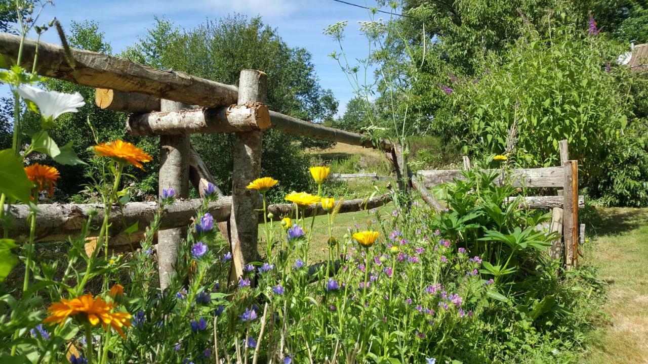 Le Moulin De Pensol - Gites Экстерьер фото